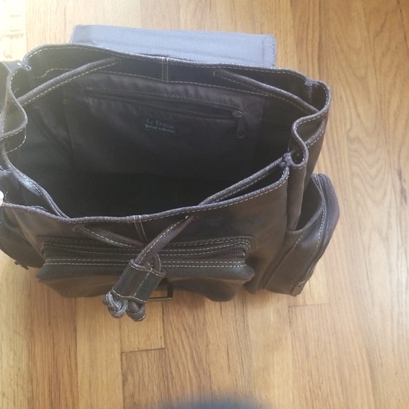 Classic Le Donne Backpack - Picture 3 of 10